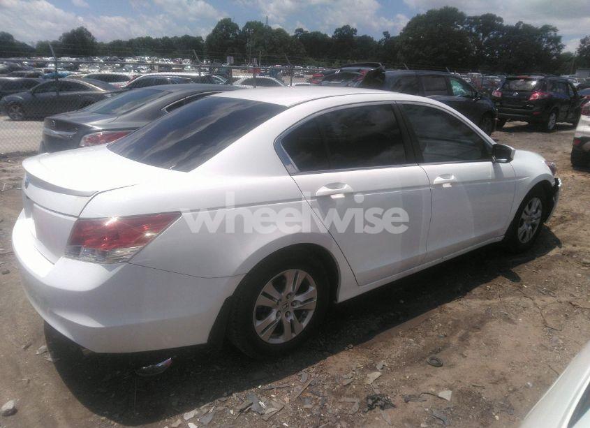 Photo 4 of 2009 Honda Accord 2.4 LX-P (VIN 1HGCP26499A017516)