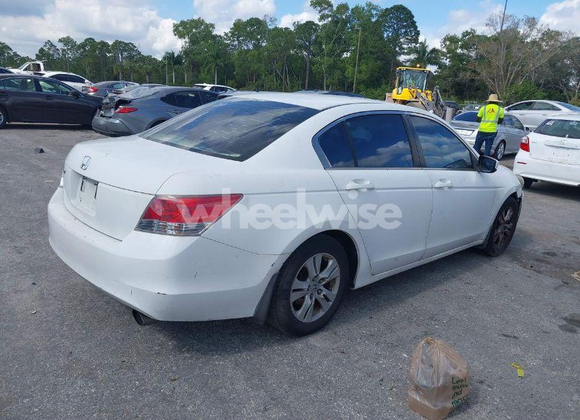 Photo 4 of 2009 Honda Accord 2.4 LX-P (VIN 1HGCP26499A043775)