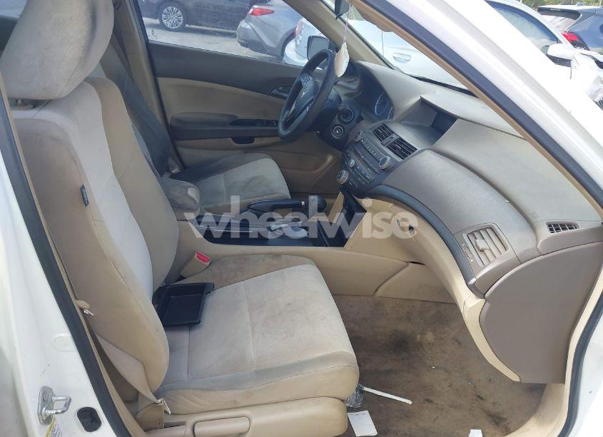 Photo 5 of 2009 Honda Accord 2.4 LX-P (VIN 1HGCP26499A043775)