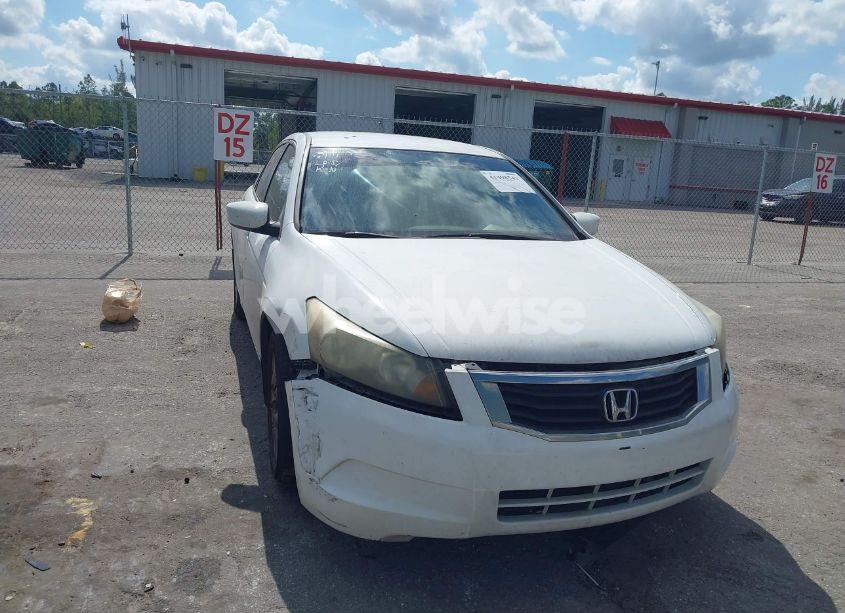 Photo 6 of 2009 Honda Accord 2.4 LX-P (VIN 1HGCP26499A043775)