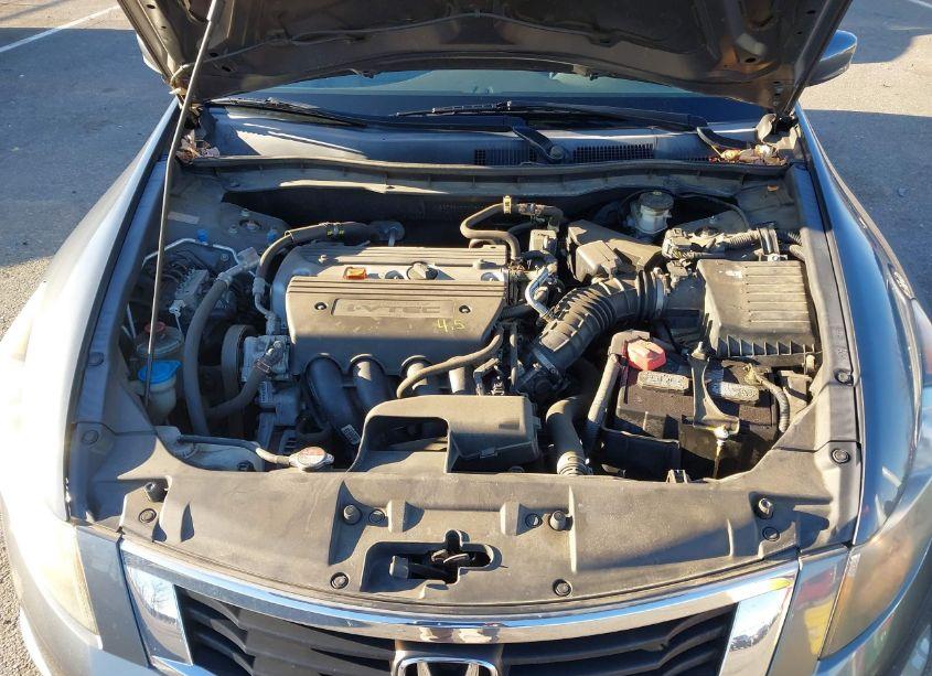 Photo 10 of 2009 Honda Accord 2.4 LX-P (VIN 1HGCP26499A050581)