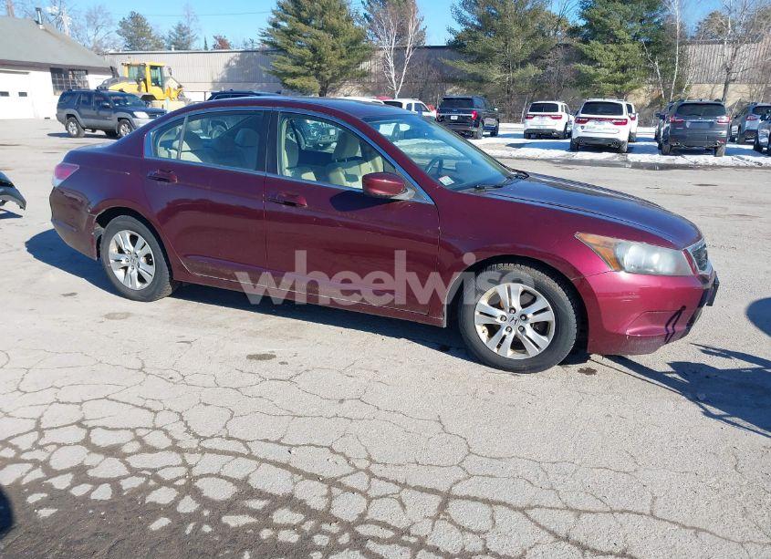2009 Honda Accord 2.4 LX-P (VIN 1HGCP26499A070524) main photo
