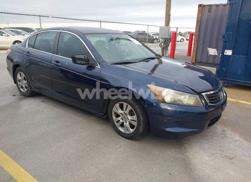 2009 Honda Accord 2.4 LX-P (VIN 1HGCP26499A074640) main photo