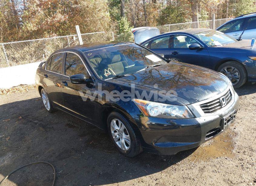 2009 Honda Accord 2.4 LX-P (VIN 1HGCP26499A102372) main photo