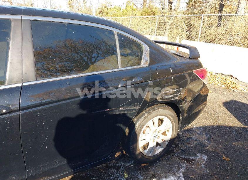 Photo 6 of 2009 Honda Accord 2.4 LX-P (VIN 1HGCP26499A102372)