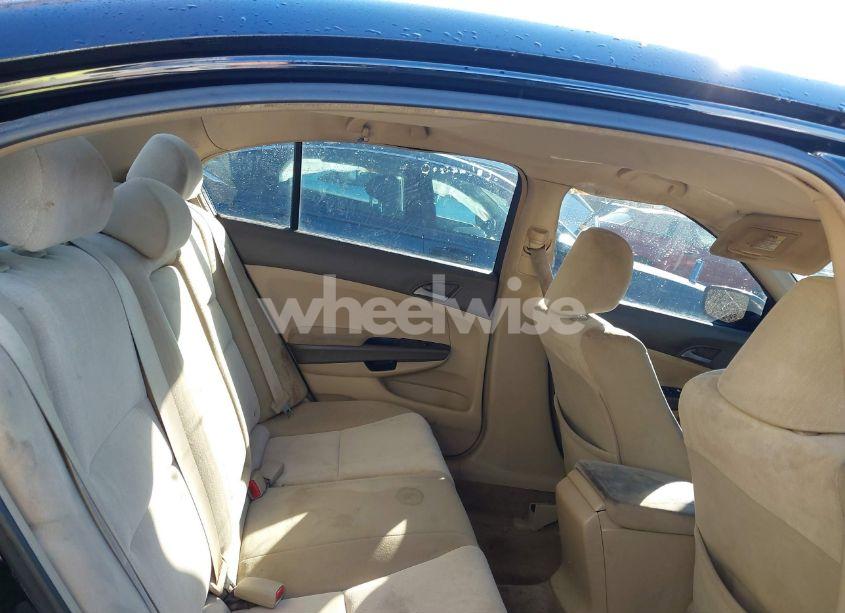 Photo 8 of 2009 Honda Accord 2.4 LX-P (VIN 1HGCP26499A102372)