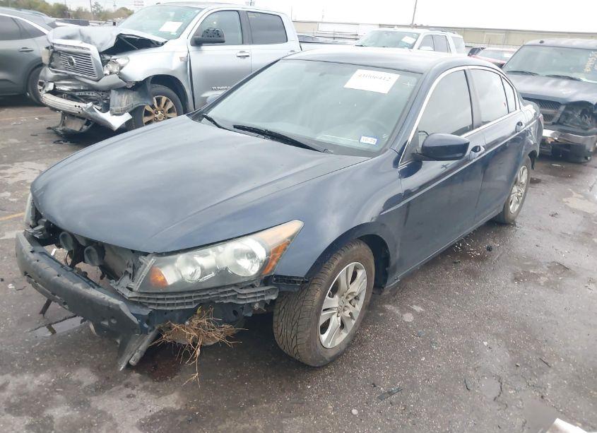 Photo 2 of 2009 Honda Accord 2.4 LX-P (VIN 1HGCP26499A105742)