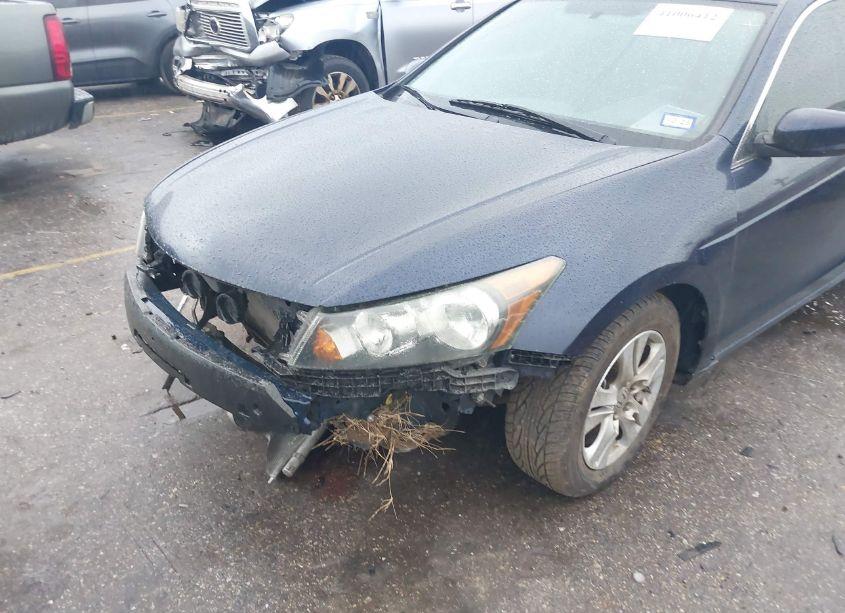 Photo 6 of 2009 Honda Accord 2.4 LX-P (VIN 1HGCP26499A105742)