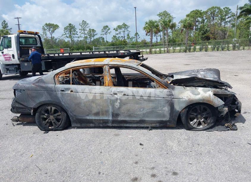 Photo 12 of 2009 Honda Accord 2.4 LX-P (VIN 1HGCP264X9A132237)