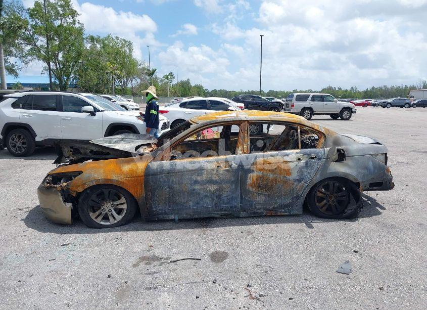 Photo 14 of 2009 Honda Accord 2.4 LX-P (VIN 1HGCP264X9A132237)