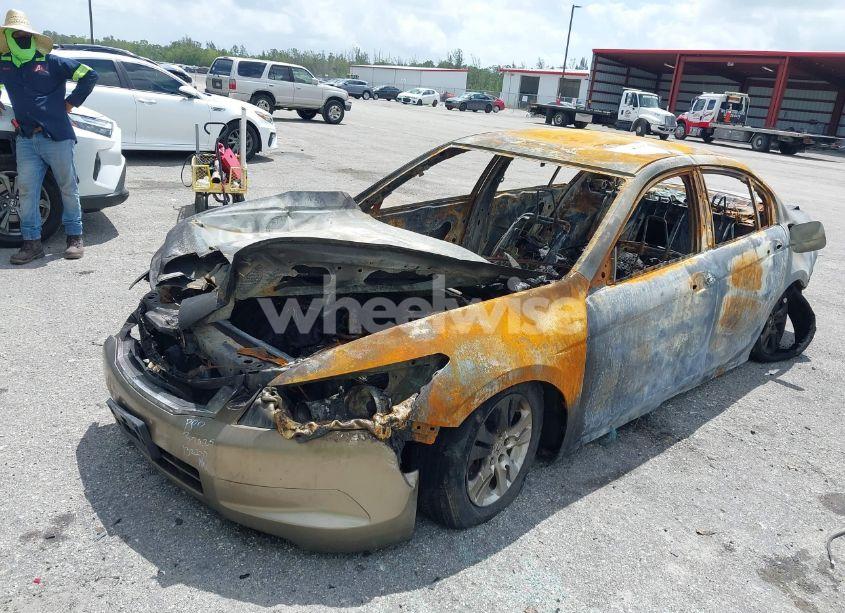 Photo 15 of 2009 Honda Accord 2.4 LX-P (VIN 1HGCP264X9A132237)