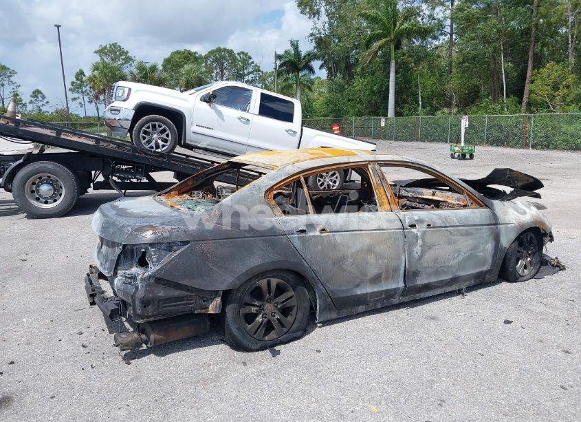 Photo 4 of 2009 Honda Accord 2.4 LX-P (VIN 1HGCP264X9A132237)