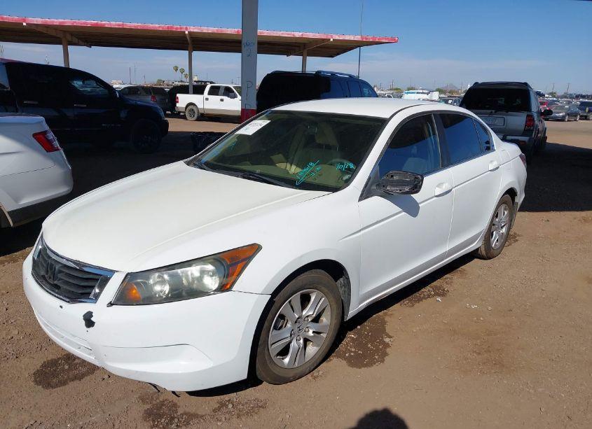 Photo 2 of 2009 Honda Accord LXP (VIN 1HGCP264X9A189618)