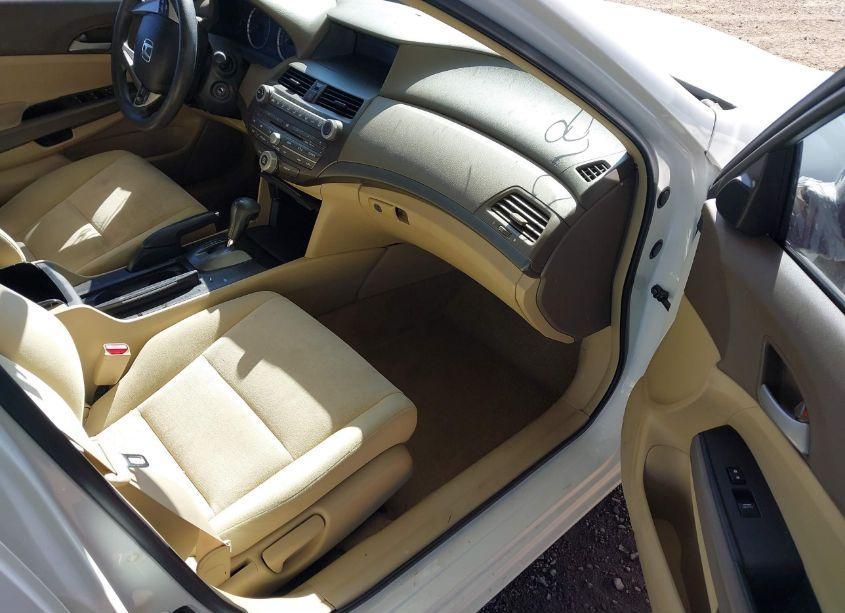 Photo 5 of 2009 Honda Accord LXP (VIN 1HGCP264X9A189618)