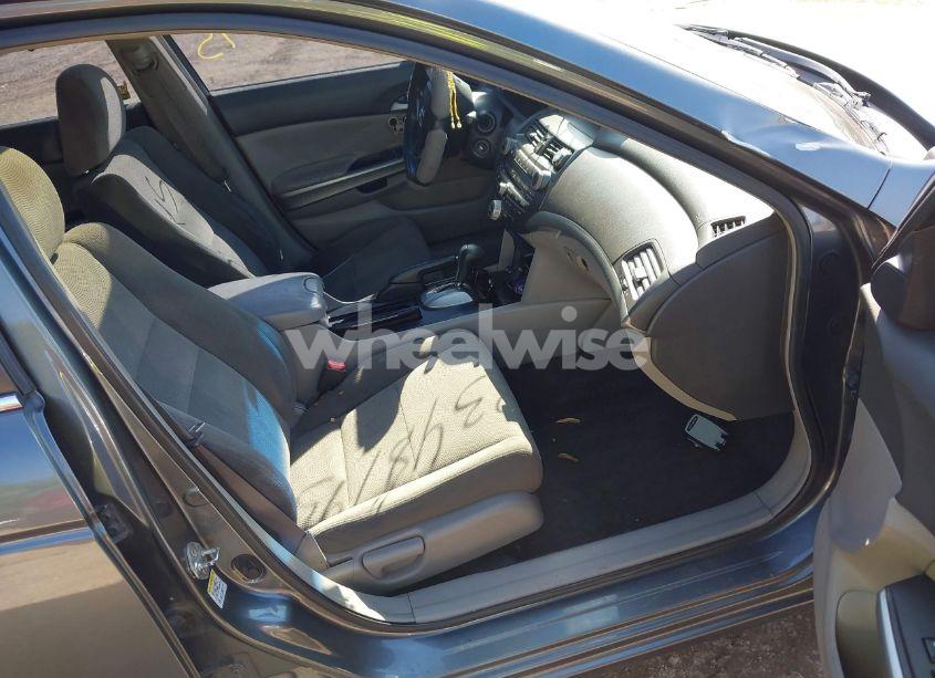 Photo 5 of 2008 Honda Accord 2.4 EX (VIN 1HGCP26708A033791)