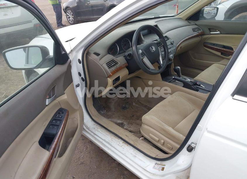 Photo 13 of 2008 Honda Accord 2.4 EX (VIN 1HGCP26708A041759)