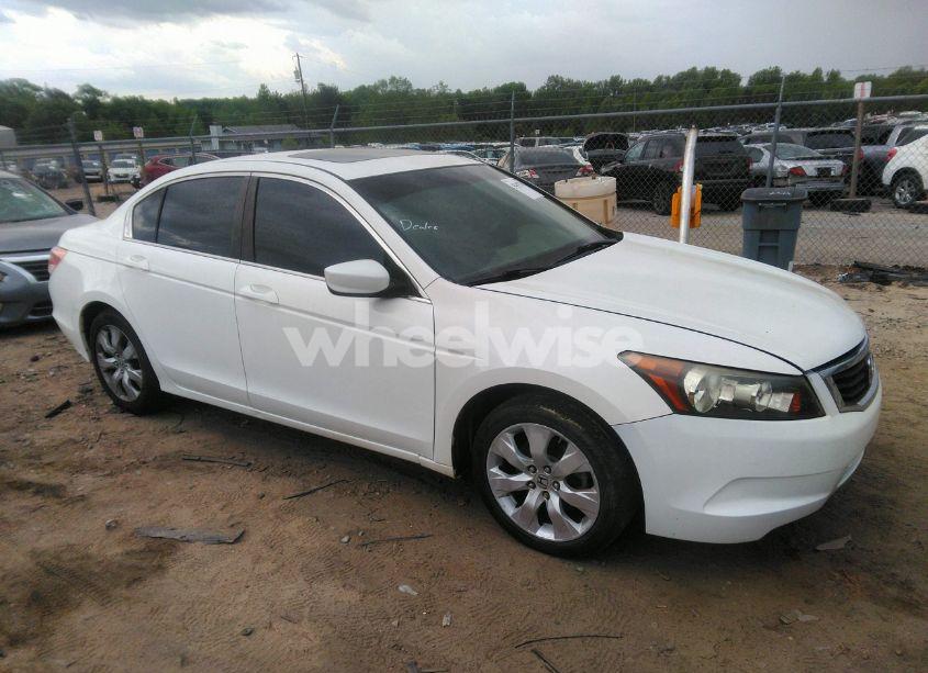 2009 Honda Accord 2.4 EX (VIN 1HGCP26709A023909) main photo