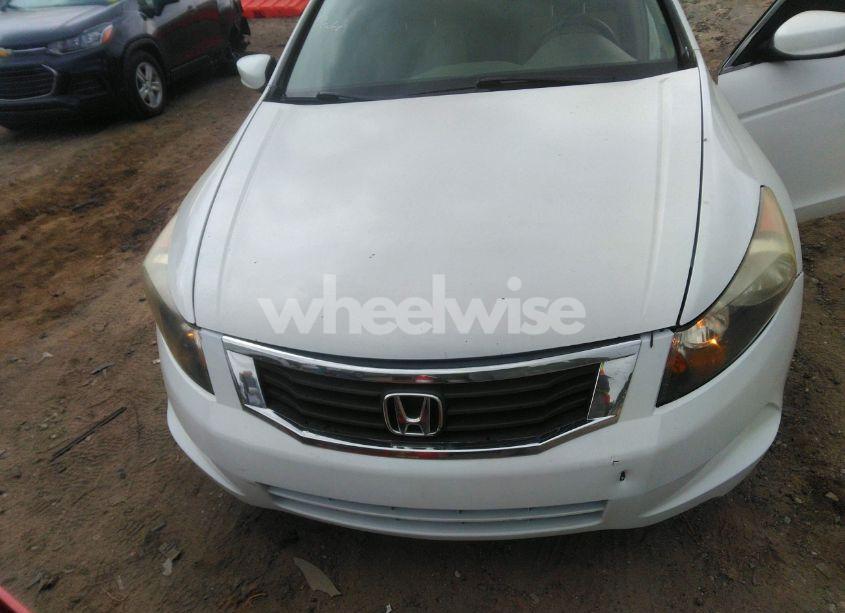 Photo 6 of 2009 Honda Accord 2.4 EX (VIN 1HGCP26709A023909)