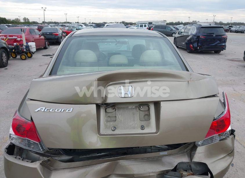 Photo 6 of 2009 Honda Accord SDN (VIN 1HGCP26709A083964)