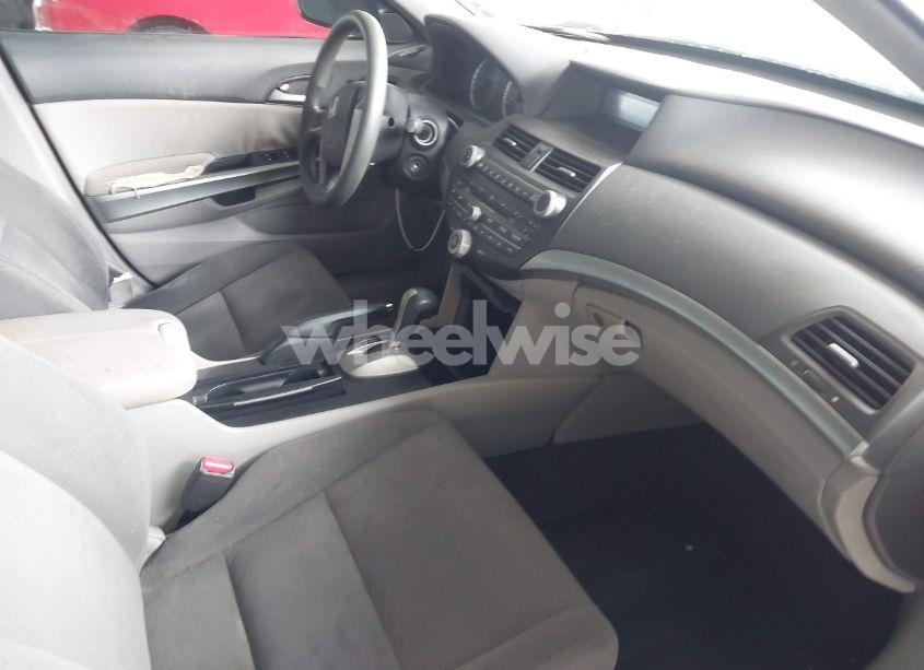 Photo 5 of 2009 Honda Accord 2.4 EX (VIN 1HGCP26709A188696)