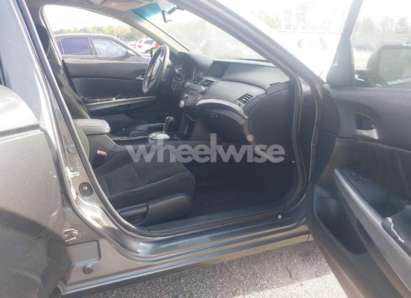 Photo 5 of 2008 Honda Accord 2.4 EX (VIN 1HGCP26718A030964)