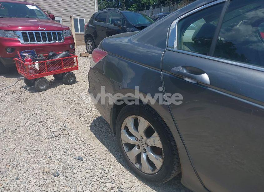 Photo 15 of 2008 Honda Accord 2.4 EX (VIN 1HGCP26718A049949)