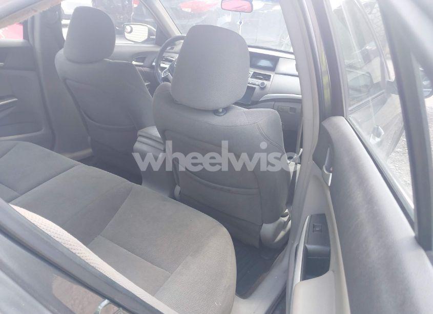 Photo 8 of 2008 Honda Accord 2.4 EX (VIN 1HGCP26718A049949)