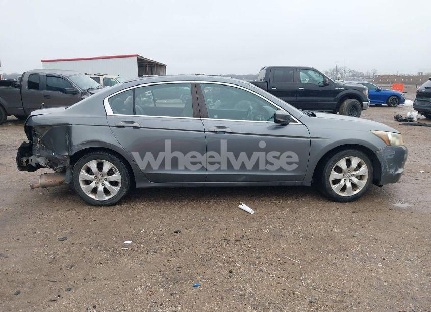 Photo 13 of 2009 Honda Accord 2.4 EX (VIN 1HGCP26719A009436)