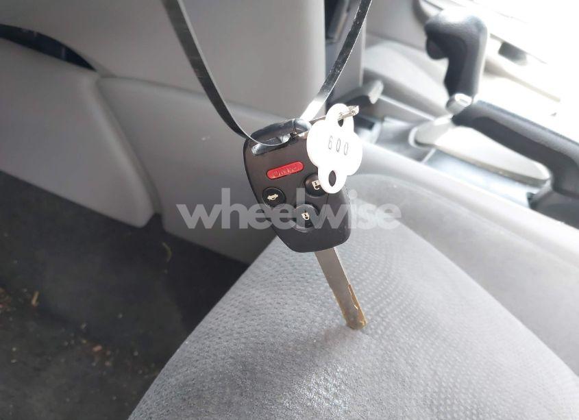 Photo 11 of 2009 Honda Accord 2.4 EX (VIN 1HGCP26719A037303)