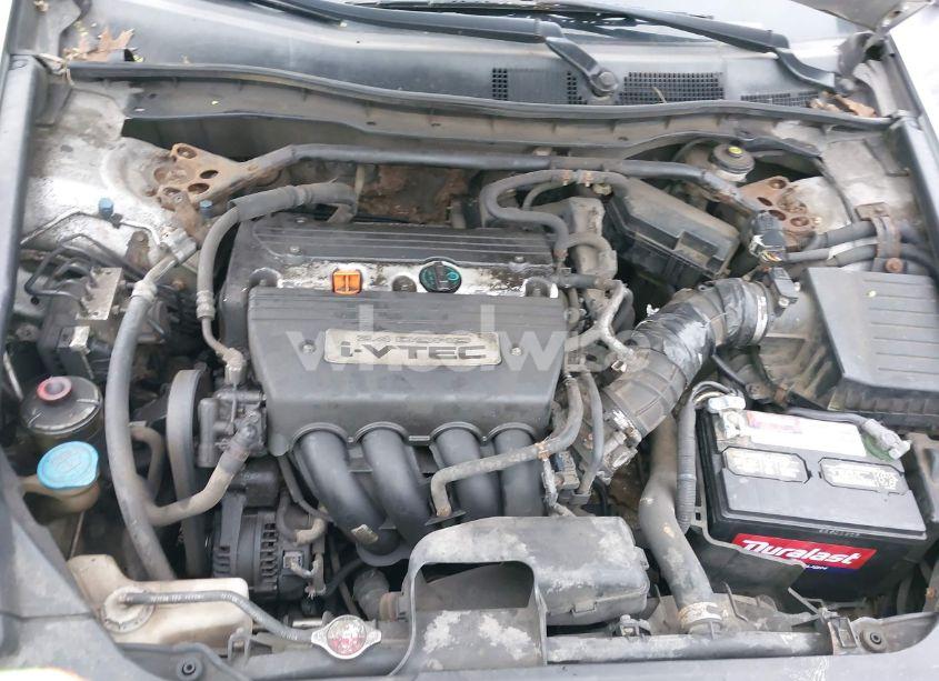 Photo 10 of 2009 Honda Accord 2.4 EX (VIN 1HGCP26719A153780)