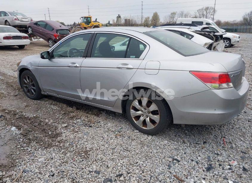 Photo 3 of 2009 Honda Accord 2.4 EX (VIN 1HGCP26719A153780)