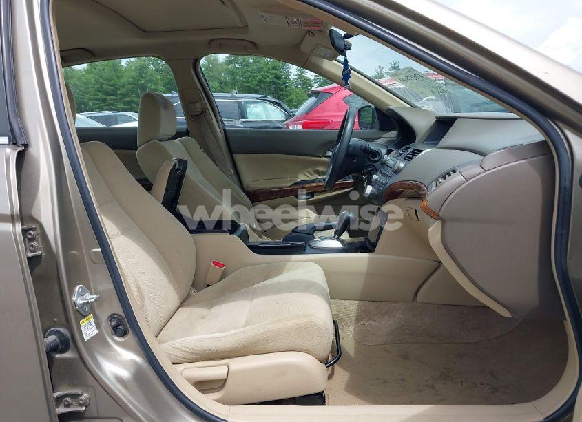 Photo 5 of 2008 Honda Accord 2.4 EX (VIN 1HGCP26728A030715)