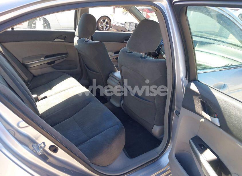 Photo 8 of 2008 Honda Accord 2.4 EX (VIN 1HGCP26728A133391)