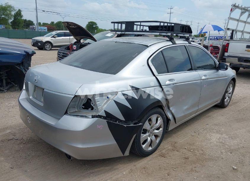 Photo 4 of 2009 Honda Accord 2.4 EX (VIN 1HGCP26729A123834)