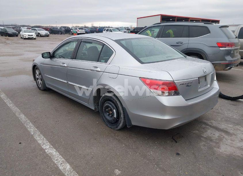 Photo 3 of 2008 Honda Accord 2.4 EX (VIN 1HGCP26738A008156)