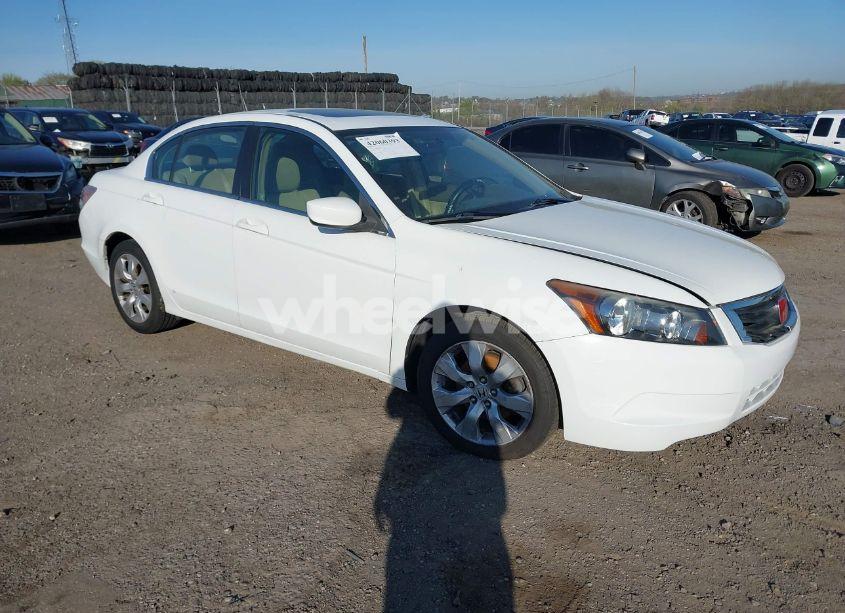 2009 Honda Accord 2.4 EX (VIN 1HGCP26739A021880) main photo