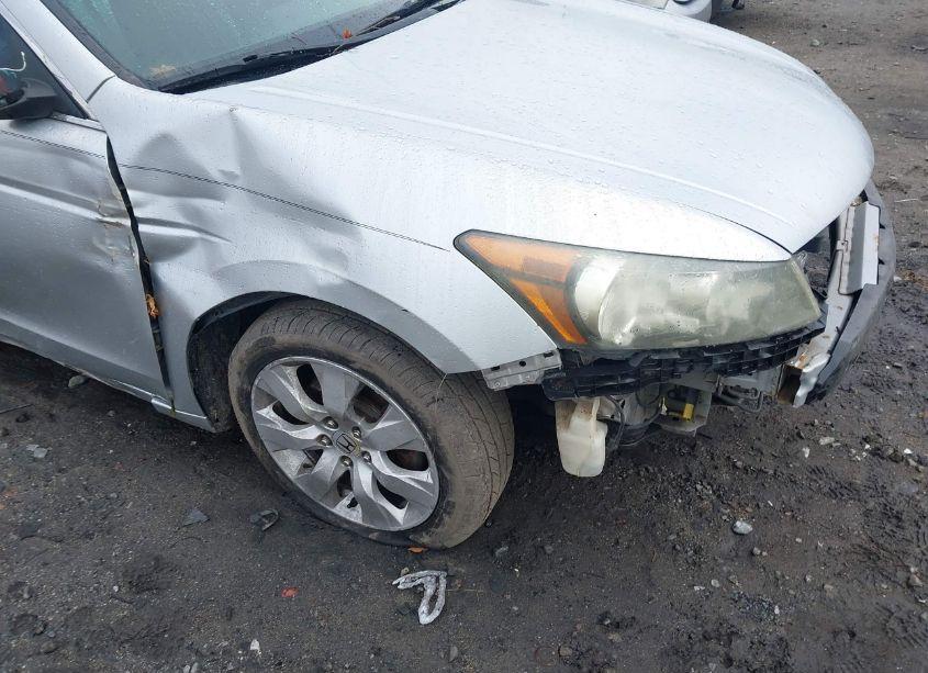 Photo 6 of 2009 Honda Accord 2.4 EX (VIN 1HGCP26739A048349)