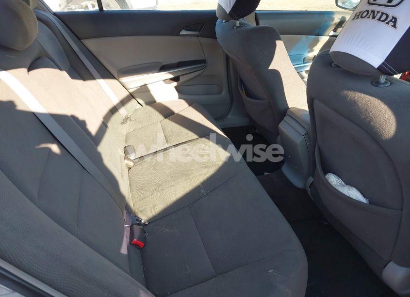 Photo 8 of 2009 Honda Accord 2.4 EX (VIN 1HGCP26739A142490)