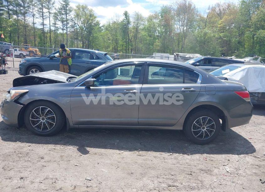 Photo 14 of 2009 Honda Accord 2.4 EX (VIN 1HGCP26749A048571)