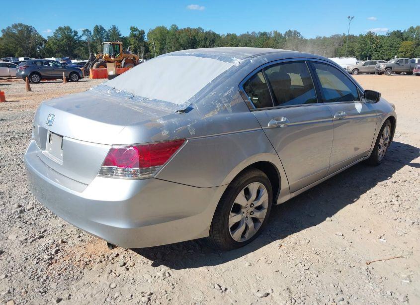 Photo 4 of 2008 Honda Accord 2.4 EX (VIN 1HGCP26758A057276)