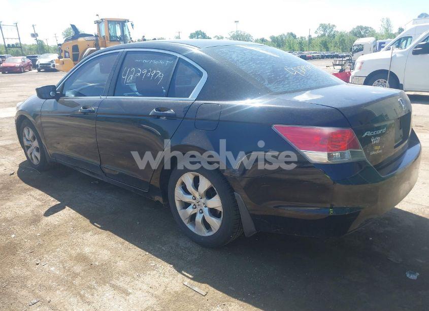 Photo 3 of 2008 Honda Accord 2.4 EX (VIN 1HGCP26758A089144)