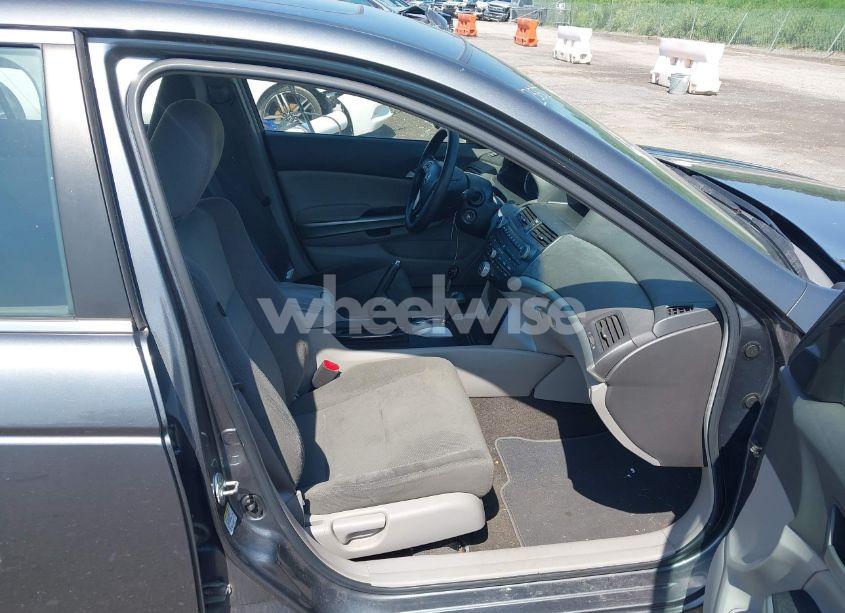 Photo 5 of 2008 Honda Accord 2.4 EX (VIN 1HGCP26758A133014)