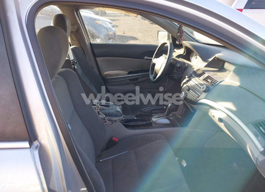 Photo 5 of 2009 Honda Accord 2.4 EX (VIN 1HGCP26759A023551)