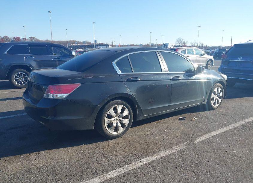 Photo 4 of 2009 Honda Accord 2.4 EX (VIN 1HGCP26759A054508)