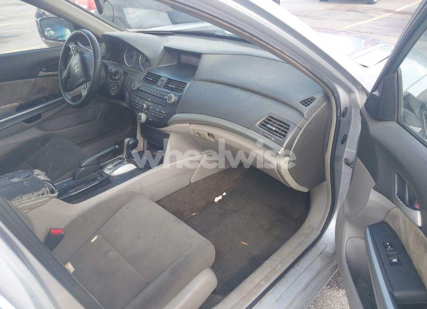 Photo 5 of 2008 Honda Accord 2.4 EX (VIN 1HGCP26768A081795)