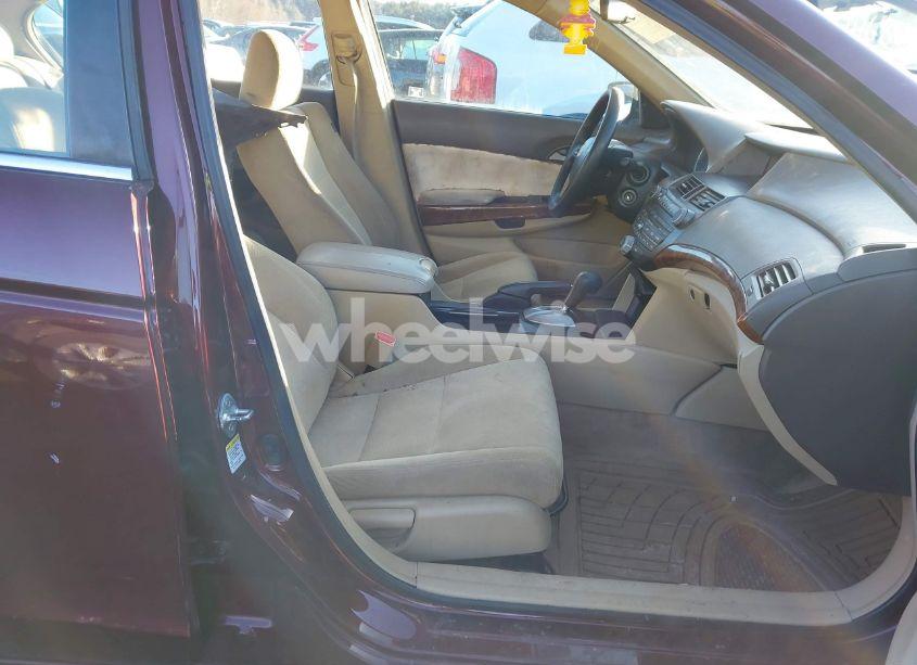 Photo 5 of 2009 Honda Accord 2.4 EX (VIN 1HGCP26769A023803)