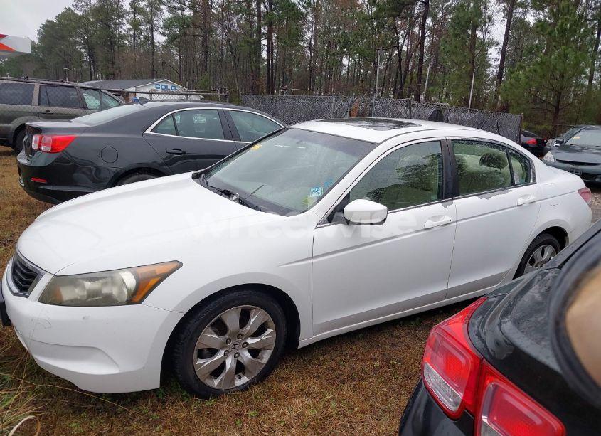 Photo 2 of 2009 Honda Accord 2.4 EX (VIN 1HGCP26769A042674)