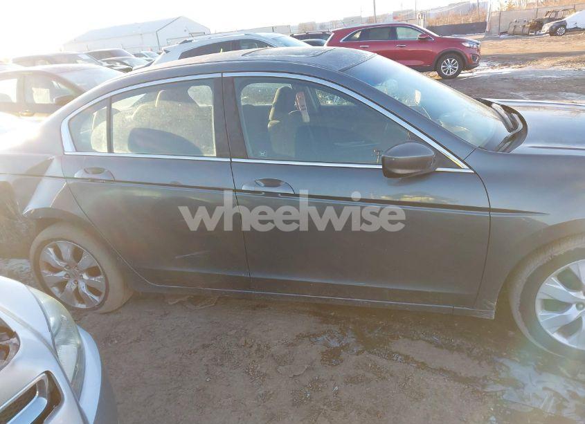 Photo 13 of 2009 Honda Accord 2.4 EX (VIN 1HGCP26769A077795)