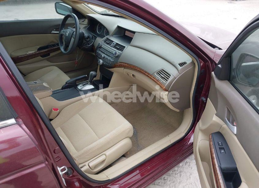 Photo 5 of 2009 Honda Accord 2.4 EX (VIN 1HGCP26769A144413)