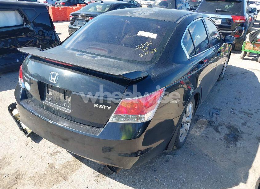 Photo 4 of 2009 Honda Accord 2.4 EX (VIN 1HGCP26769A185902)